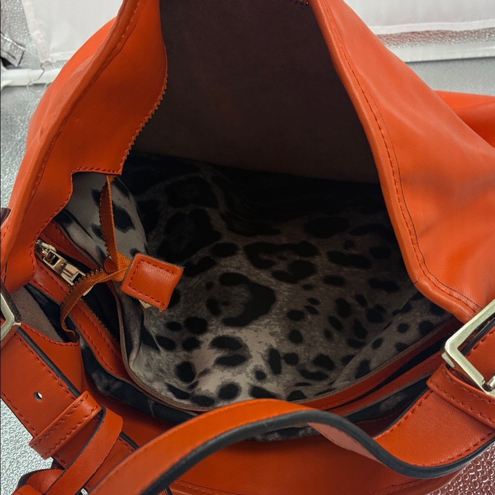 Vibrant Orange Shoulder Bag with Tassel - Picture 3 of 3